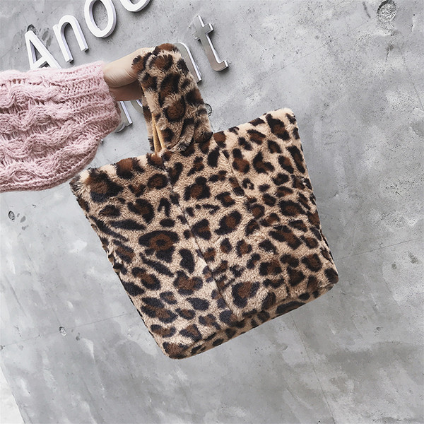 2019 Vintage Women Shoulder Fashion Bags Top Korean Fashion Ladies Crossbody Bag Faux Fur Plush Cony Hair Tote Bags Female