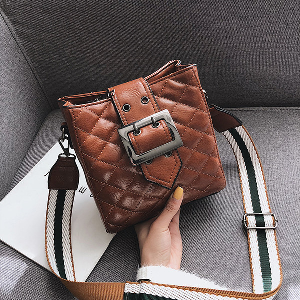 2019 Lingge Designer Handbags For Women With Wide Shoulder Strap Ladies Small Flap Bag Ladies Shoulder Messenger Bag Handbag