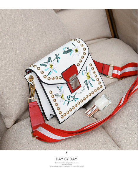 Top Embroidery bag chain messenger bags flower partten rivet crossbody shoulder bags tiger famous brands designer handbags Embroidery bag