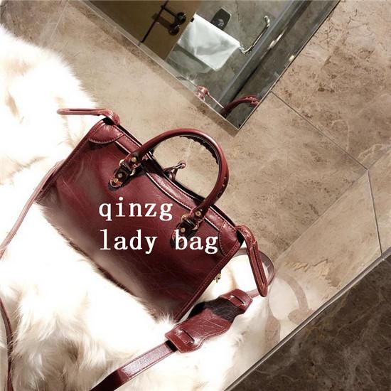 2019 new top quality shoulder bags women chain crossbody bag fashion genuine leather handbags m..otorcycle oil wax