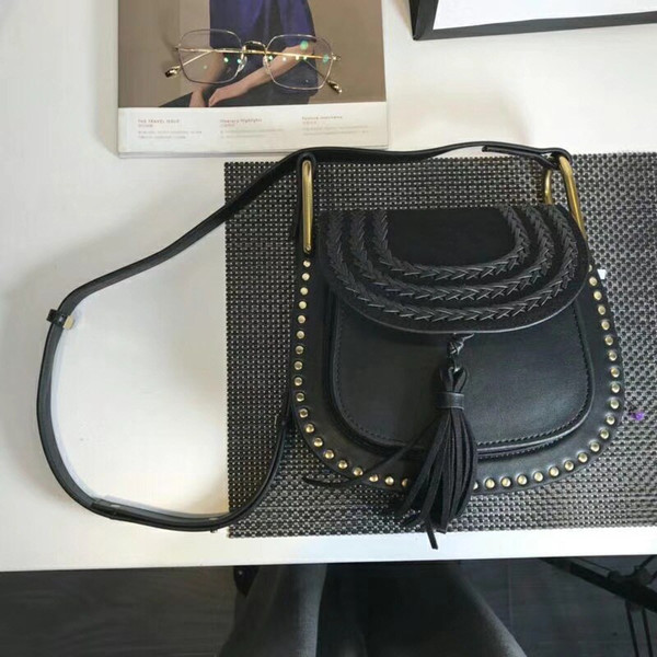 Fashion Brand design genuine Leather Bag Woman's Shoulder bag Tassel Tote with Gold Hardware for women hot sales 2018