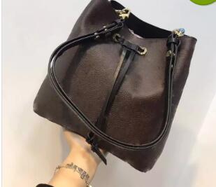 2018 Genuine Leather Cross Body Shoulder Bags for Women Girl Fashion Simple Portable Leisure Free Shipping