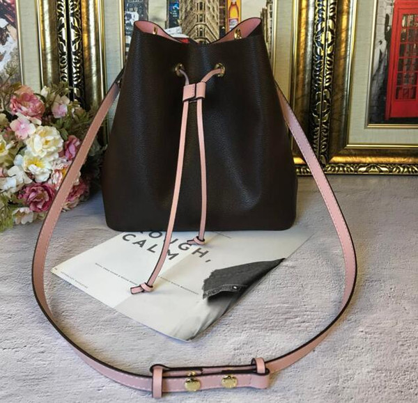 2018 shoulder bags Noé leather bucke
8000
t bag women famous brands designer handbags high quality flower printing crossbody bag purse