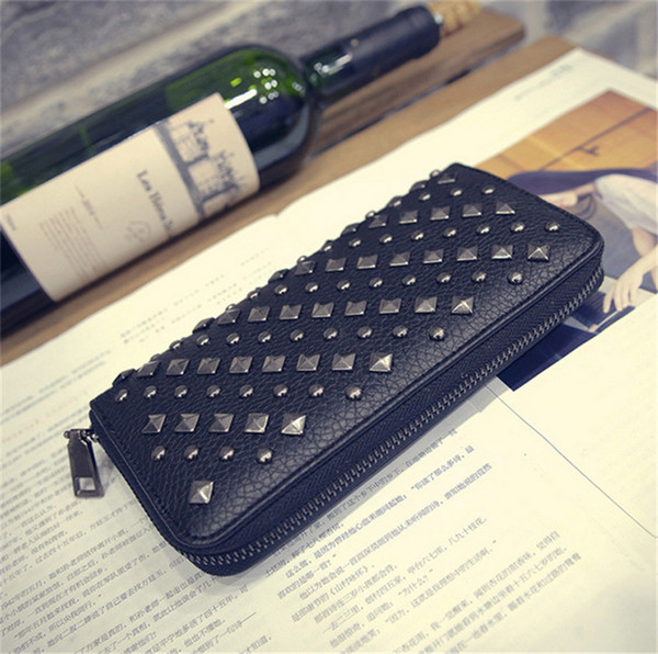 Ladies Long Hand Purse Fashion Retro Rivets Personality Long Wallet