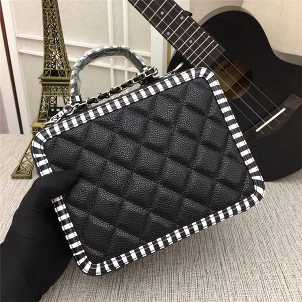 2019 women's handbags ball pattern high quality Messenger bag, zebra pattern edging medium camera bag size 21X16X10CM