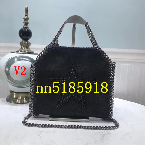 Classic 2019 portable chain star series with deer skin texture and natural luster, soft leather, medium 25CM handbag