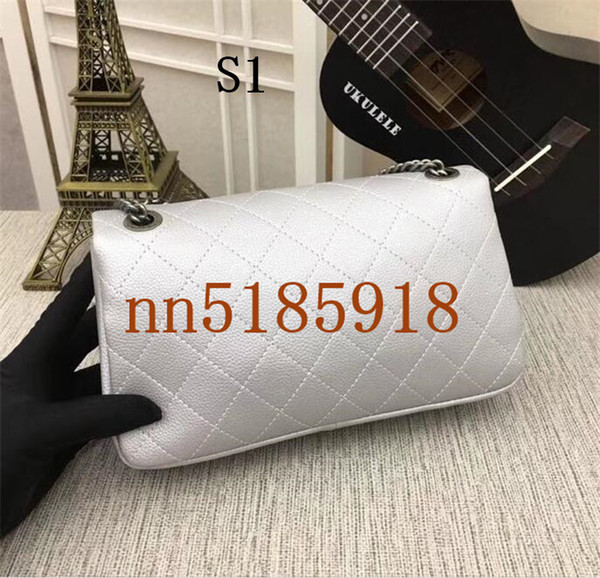 2019 fashion classic ladies handbag top hardware button evening bag crossbody bag free shipping size 26 * 15 * 7CM