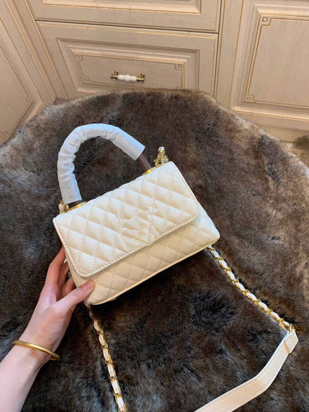 2019 spring and summer new ladies small fragrance handbag leather rhombic chain bag female Messenger bag brand designer small square bag