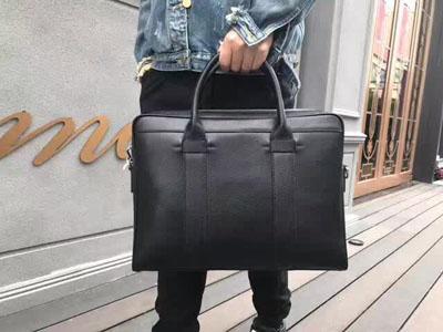 Men laptop bags Business styles Leather Briefcases 38*28*8cm single zipper soft real leather strong leather handles cost prices to sell