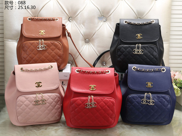 2019 new trend luxury summer new small backpack rhombic camera bag female makeup shoulder Messenger bag