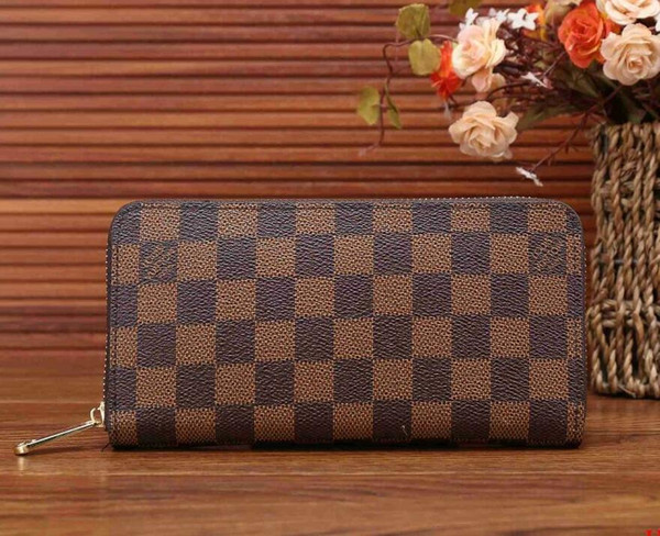 Hot Sell Wholesale and retail new PU Leather mens and womens wallets purse card Holders NO Box