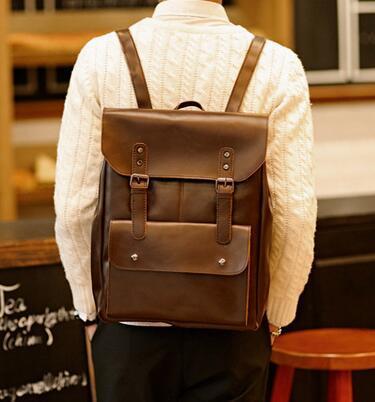 Leisure trend crazy horse leather men backpack backpack vintage locomotives contracted clamshell students travel bag mens brand package