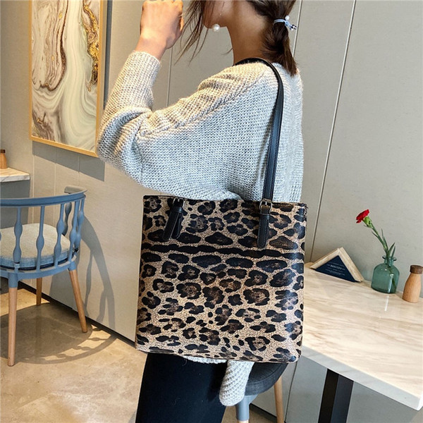 Fashion Women's Outdoor Leopard Large Capacity Leather Handbag Shoulder Bag Leopard Leisure fashion Handbags Messenger bags