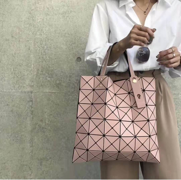 2019 Spring and Summer Multicolor Matt Geometric Stitching Square Handbag 6X6 lattice