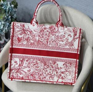 New Shopping Bag Of Large Capacity Letters Presbyopic Hand Embroidery Printed Canvas Ladies Leisure Shoulder Of Handbags Women Bags