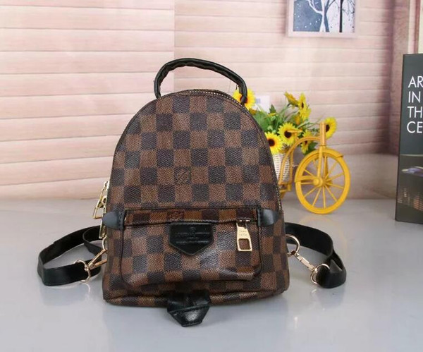 2019 New arrival men women's Backpack Outdoor Sport Backpack travelling bag travel bags bee tiger snake fashion women Bags NO9984