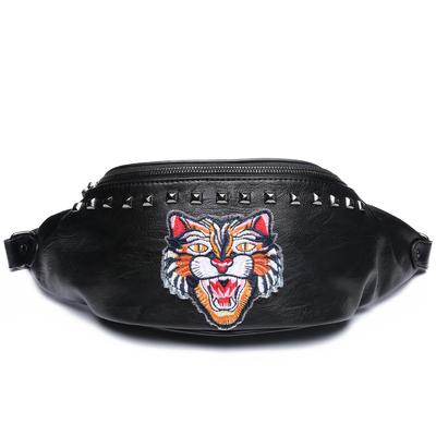 New tiger head bee embroidery rivet men women chest bag youth chest bag street bags shoulder bags sports waist chest bag Outdoor Packs