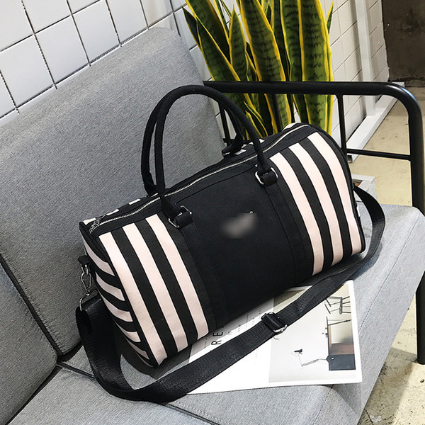 2018 Portable Travel Bag Korean Casual Stripe Shoulder Diagonal Women's Bag Large Capacity Short Distance Baggage Fitness Yoga Bag