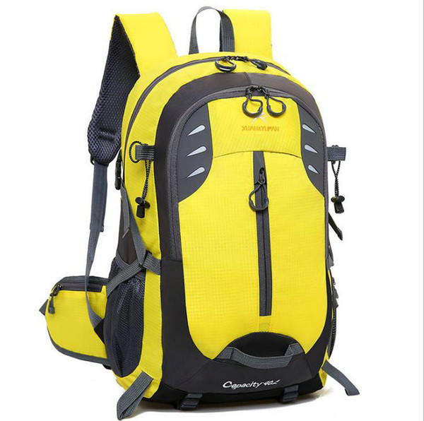 Outdoor travel bag backpack casual outdoor fashion large capacity travel backpack men and women mountaineering bag 40L