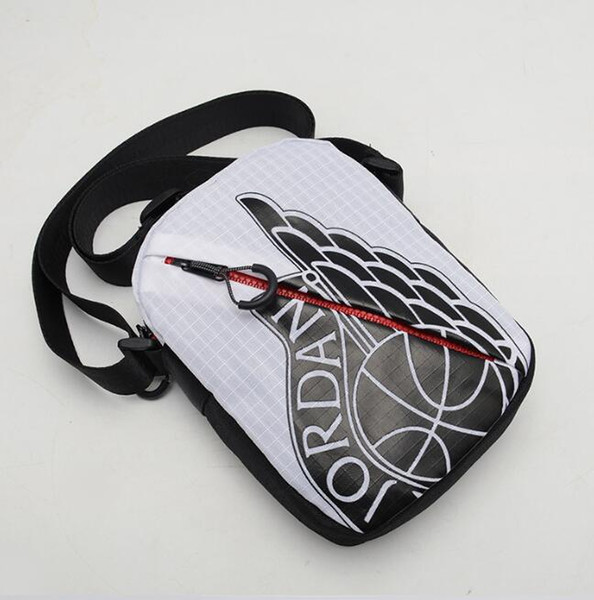 Messenger bag male tide brand chest bag simple shoulder small shoulder bag sports waist hop bunny backpack