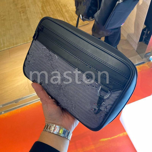 2020 mens luxury bags mono gram fantasy colofull designer men messenger bag Lletter handbags purse Vbag envelope sport bags 1c47#