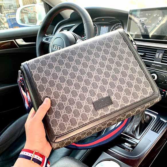 high quality Hot Designer Mens Bag Limited Edition One Shoulder Messenger Bags Fashion Business Classic Style Mens Bag L190421-3