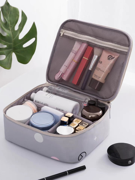 2018 Korea multi-functional fashion cosmetic packing case small portable and simple and large-capacity carry-on bag bag