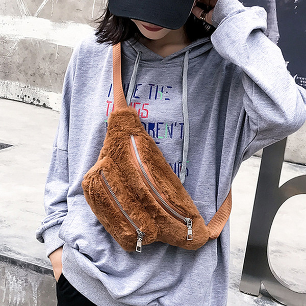 2019 Faux Fur Black Waist Bags Women Designer Fanny Pack Fashion Belt Bag Female Mini Waist Pack Messenger Bolsa New Coin Bag