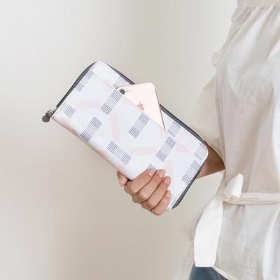 Spring Language Series Europe and the United States Wind Print Design Exquisite Travel Passport Package Abroad Document Holder Travel Passpo