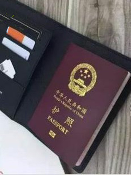 Europe and the United States brand PASSPORT COVER travel accessory famous designer with card holder high quality wallet bag purse Send box
