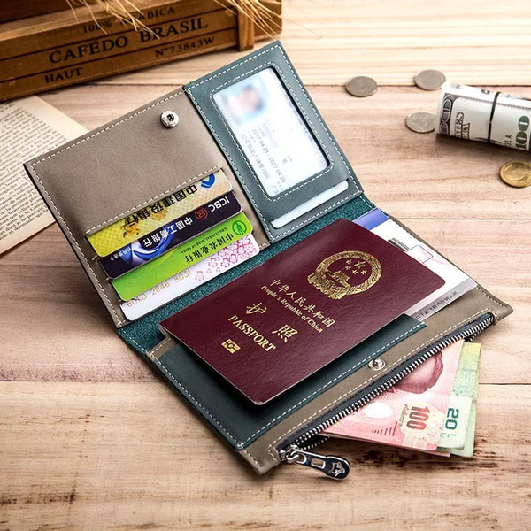 Genuine Leather Travel Passport Holder Credit Card Holder Unisex Women Men Business Classic Famous Style Ticket Holder Quality Cover Wallet