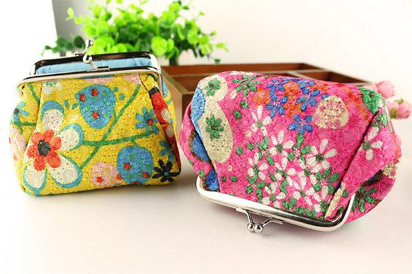 300pcs New Fashion Vintage embroidery flower coin purse canvas key holder wallet hasp small gifts bag clutch handbag Christmas gift