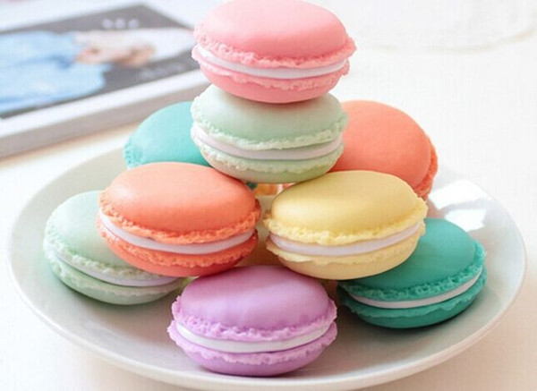 Wholesale- Kawaii Rancom Color Mini 4*1.5CM Macaron Ice Cream Cake Cases BOX Coin Container Holder Organizer Mini Jewelry Storage Box