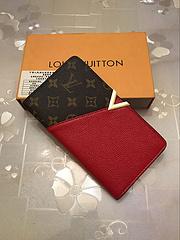 Wholesale 2018 brand V word fashion button low price luxury designer female pu leather wallet long wallet with box