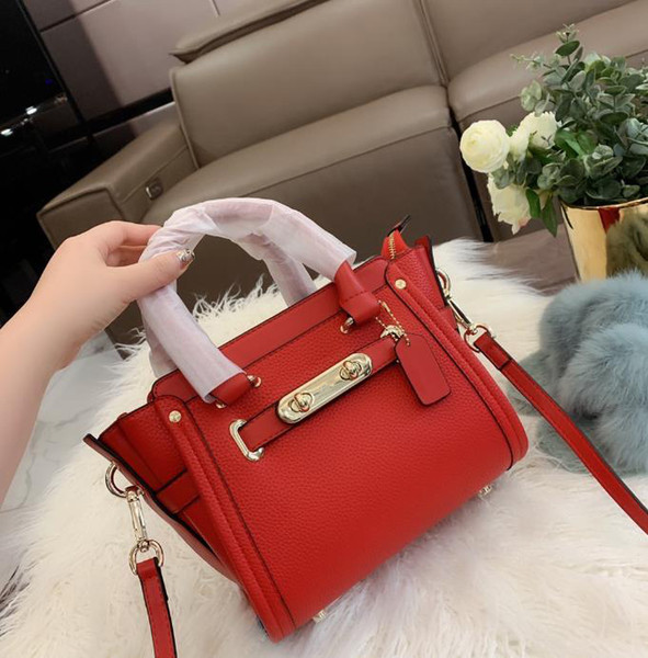 NEWAAACoach 22SS designer luxury handbags Women luxury best quality handbags Original leather woman designer bags Size 23X18CM