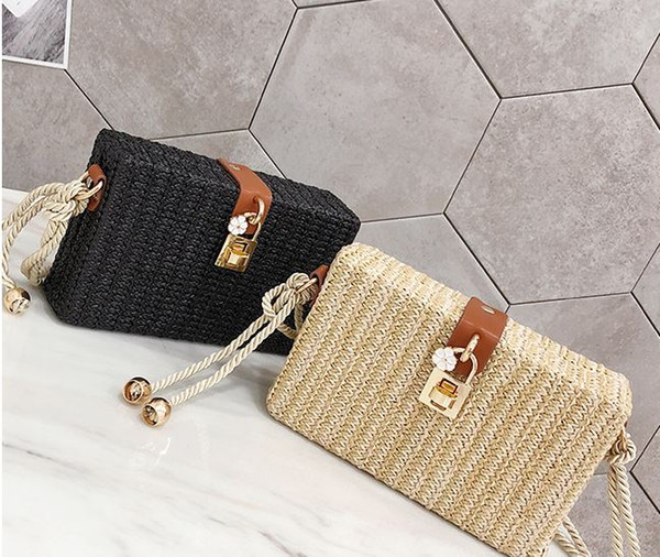 2018 New Straw Small Party Bag Messenger Bag Box Female Bag Japan and South Korea Lock Student Sandbag