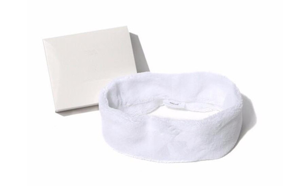 Luxury CC Accessories for Ladys collection Velve hairband with logo yaga ,facial hairhand with gift box VIP party gift