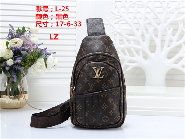 2019 The new Classic Shoulder bag Mens Fashion Messengers Bag Women Crossbody Bags Famous Shoulder Satchels Bag Man Women's multicolor