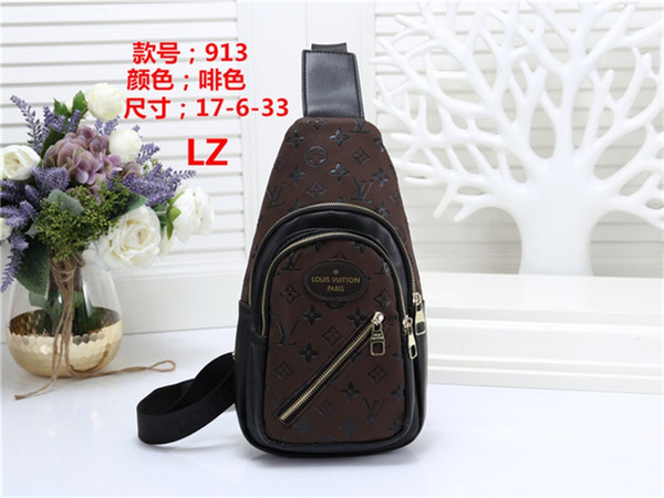 2019 The new Classic Shoulder bag Mens Fashion Messengers Bag Women Crossbody Bags Famous Shoulder Satchels Bag Man Women's HY913