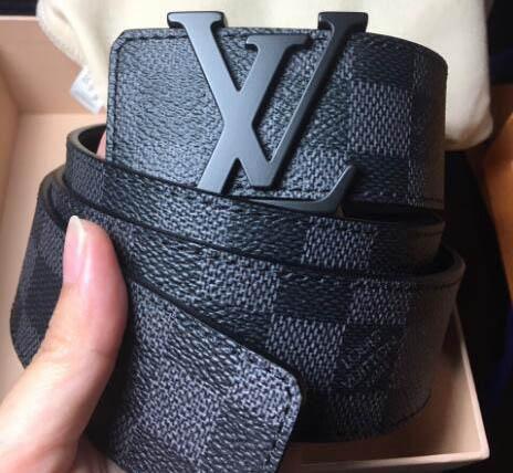 2019 Men's wear designer belt, design fashion belt, men's high-quality smooth-buckle men's / women's belt wholesale, free delivery!