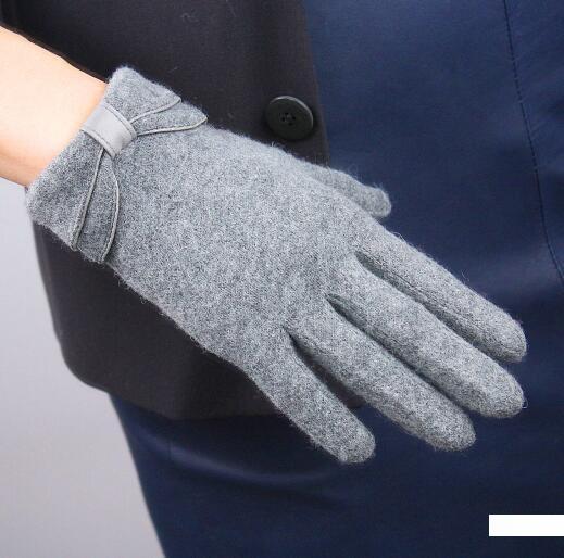 Women's short design Fashion Wool gloves lady's spring autumn solid black Cashmere glove R637