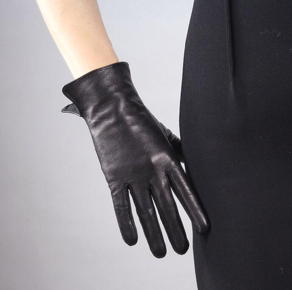 Women'a natural sheepskin leather black touch screen driving glove lady's fleece lining genuine leather motorcycle glove R620