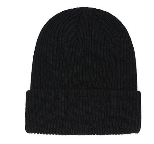 Fashion m0ncIerr luxury designers Winter Canada men beanie Bonnet women Casual knitting hip hop Gorros skull caps Female casual outdoor hats