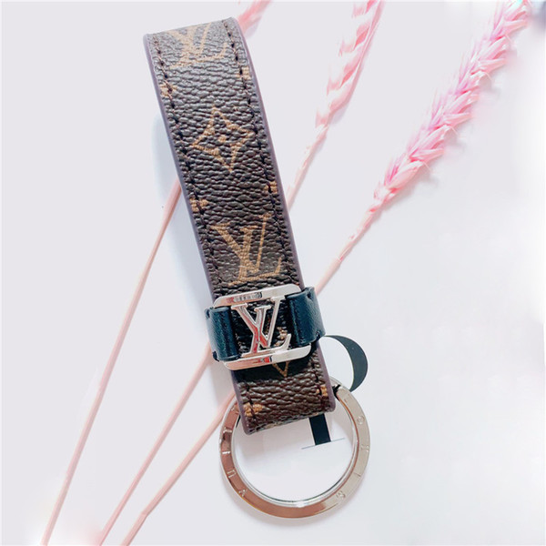 Luxury Genuine Leather Car Key Chain Print Letter Keychain as Gift Fashion Door Key Ring Key Accessories