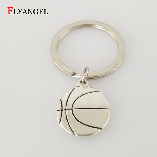 Creative Sport Basketball KeyChain New Handmade Alloy Fitness Keychain for Boyfriends Basketball Fan Boys Car Bag Keyring Gifts