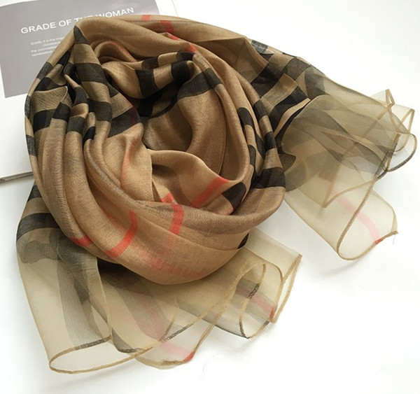 The Chief Designer Personally Designed The New Silk Scarf Smooth Gorgeous Lady's Pattern Simple Fashion