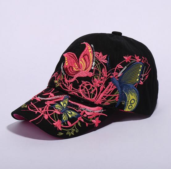 The new gorgeous embroidered butterfly hat outdoor sun hat fashion comfortable baseball cap seaside sun hat