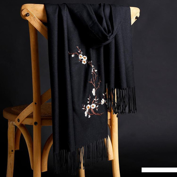 2018 autumn and winter new female thick cashmere embroidered scarves solid warm shawl fringed scarves wholesale