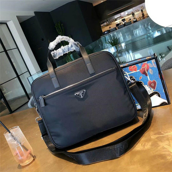 Brand Designer Laptop Sleeve Briefcase Handbag for MacBook Air Pro Surface iPad Dell hp Chromebook Carrying Case Notebook Bag