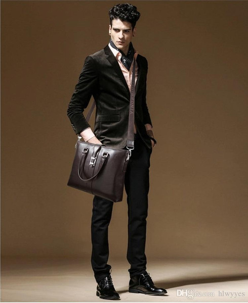 In 2015, the new men's bag is a formal business package for men's handbags